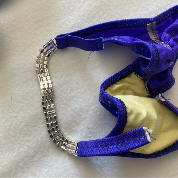 NEW/ NEVER WORN : CJ Pro Competition Bikini Suit NPC OCB IFBB. BRAND NEW. - Picture 7 of 16